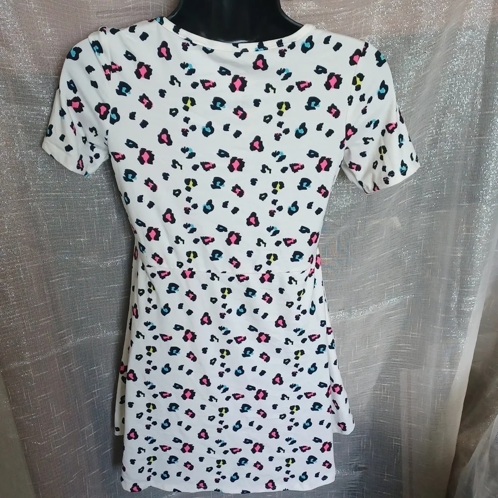 Squeese Girls leopard dress, cream, pink, blue, Sz 10/12, stretchy